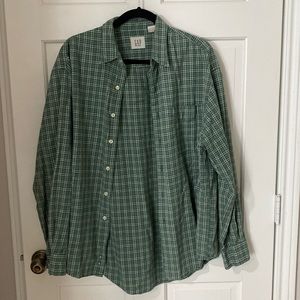 Large Gap long sleeve button down